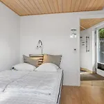 펜션 Adrienne - 35km From The Sea By Interhome Toftlund