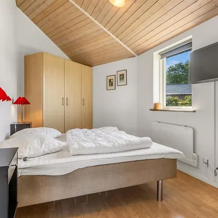 Adrienne - 35km From The Sea By Interhome *