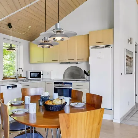 Adrienne - 35km From The Sea By Interhome Toftlund